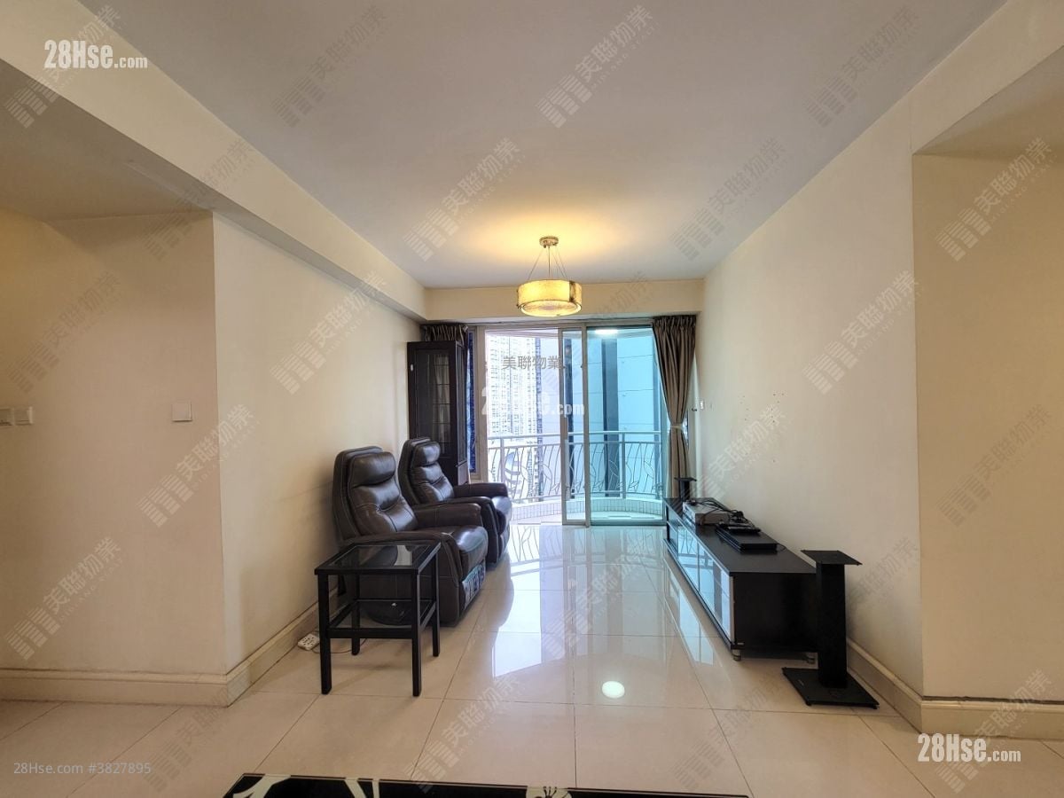 Central Park Towers Sell 3 Bedrooms , 2 Bathrooms 712 ft²