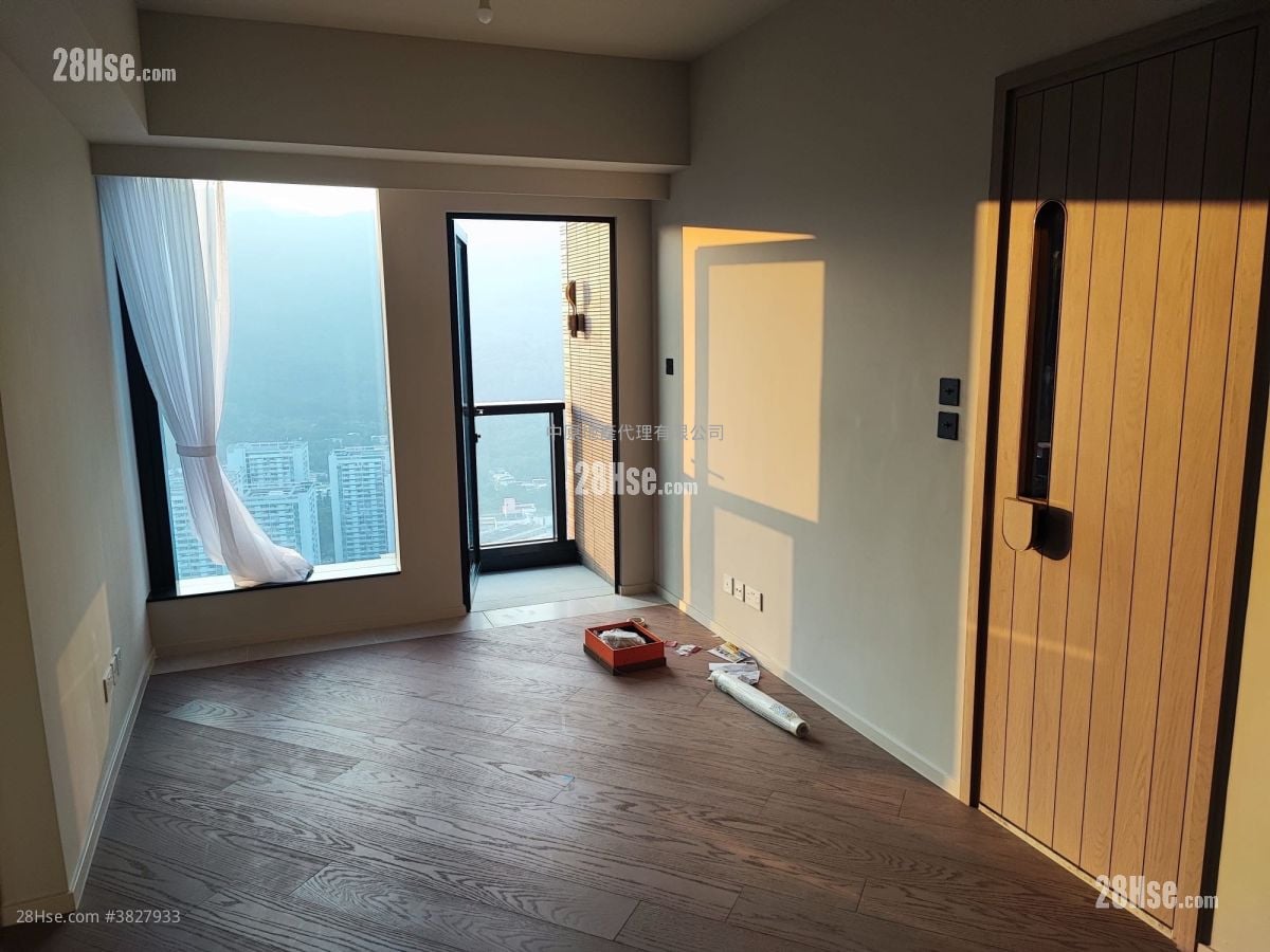 living room: The Pavilia Farm Sell 3 Bedrooms 663 ft²