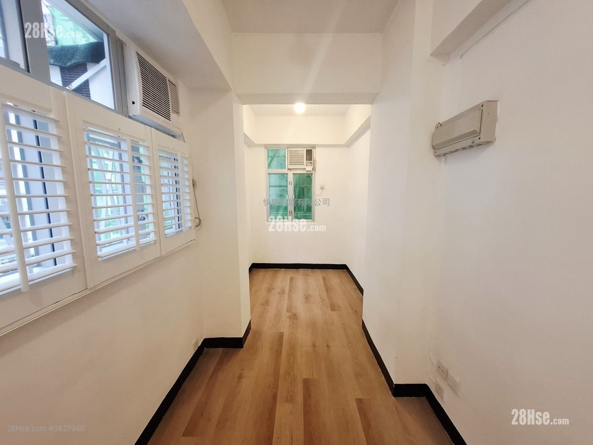 懷遠樓 租盤 開放式間隔 , 1 浴室 205 平方呎