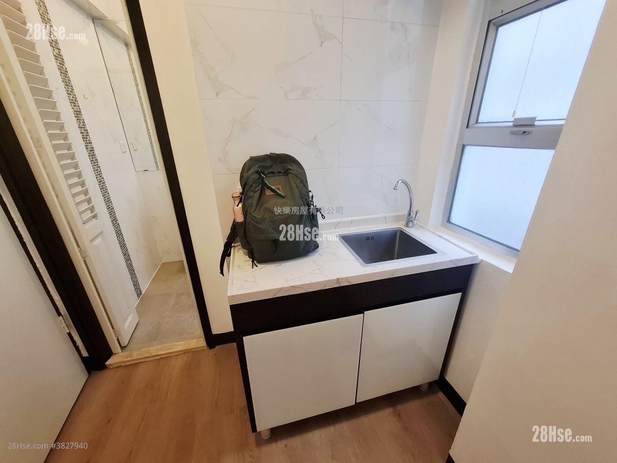 懷遠樓 租盤 開放式間隔 , 1 浴室 205 平方呎