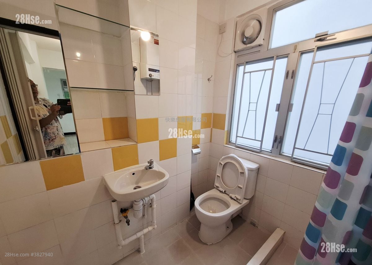 懷遠樓 租盤 開放式間隔 , 1 浴室 205 平方呎