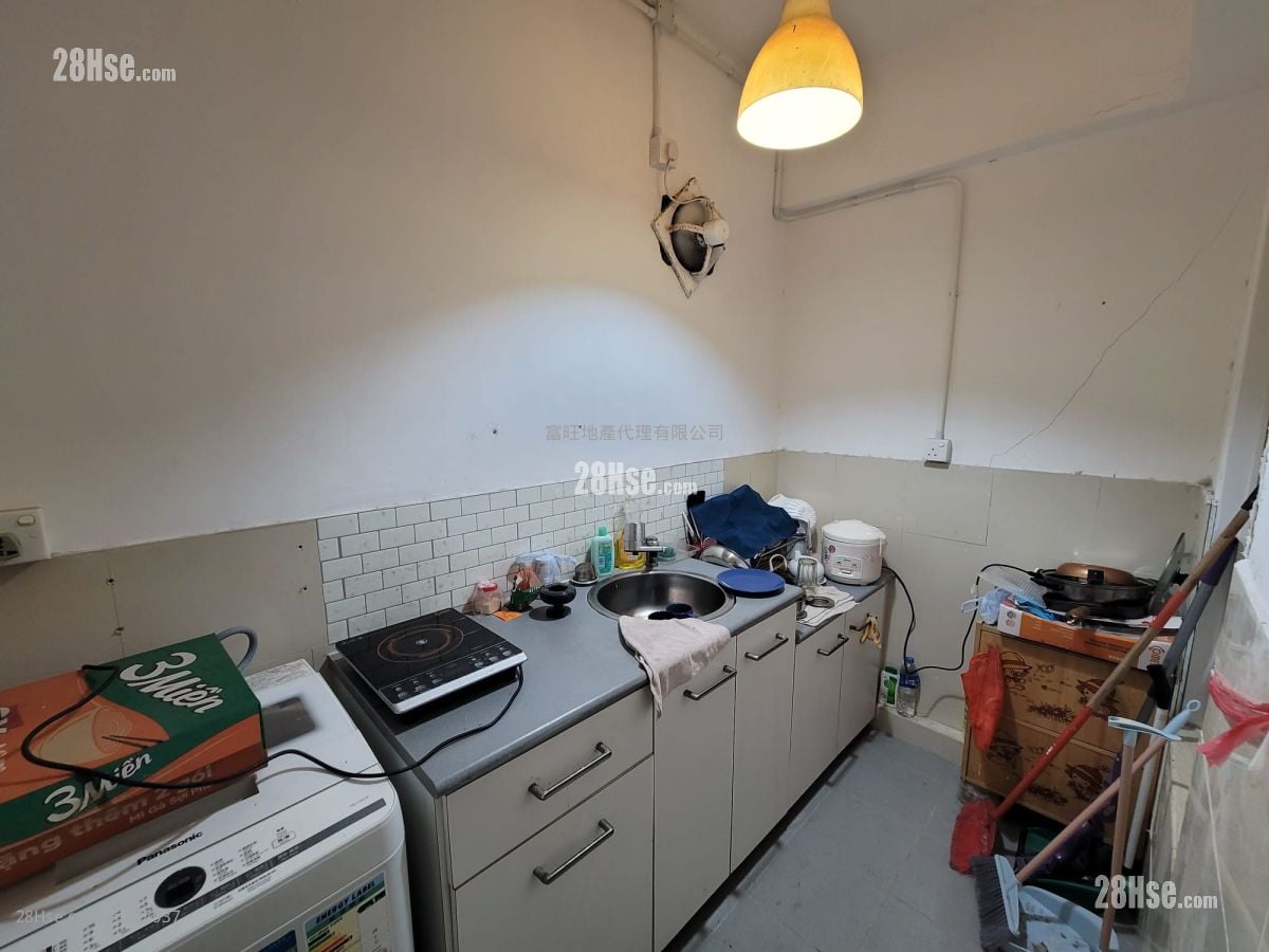 艺兴大厦 售盘 1 房 , 1 浴室 638 平方尺