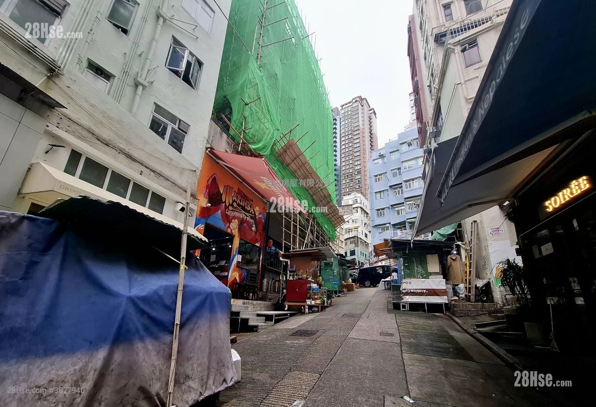 懷遠樓 租盤 開放式間隔 , 1 浴室 205 平方呎