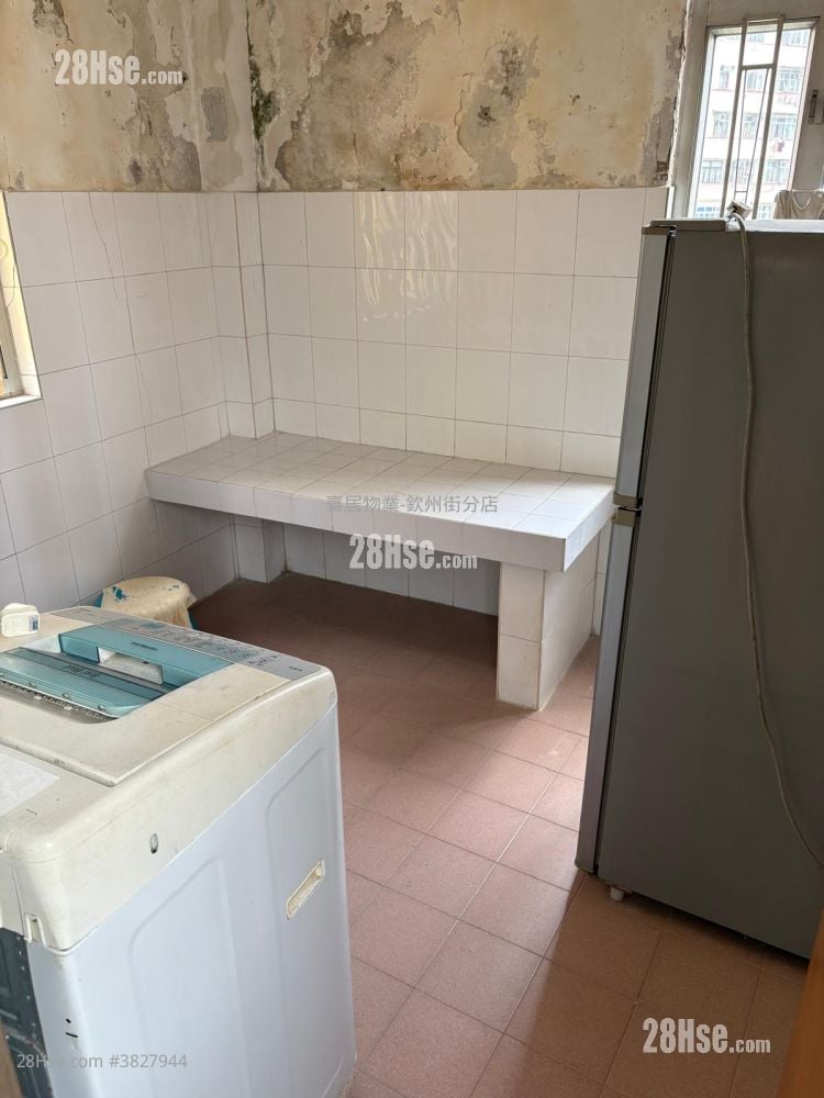 荔枝角道298 售盤 3 房 , 1 浴室 670 平方呎