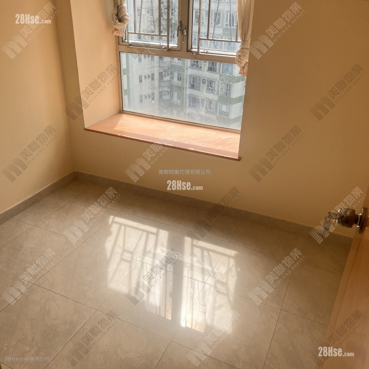 悦湖山庄 售盘 3 房 592 平方尺