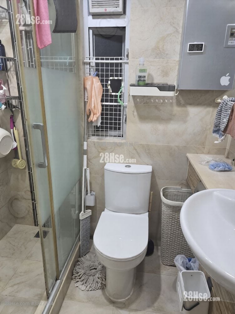 康山花園 租盤 592 平方呎