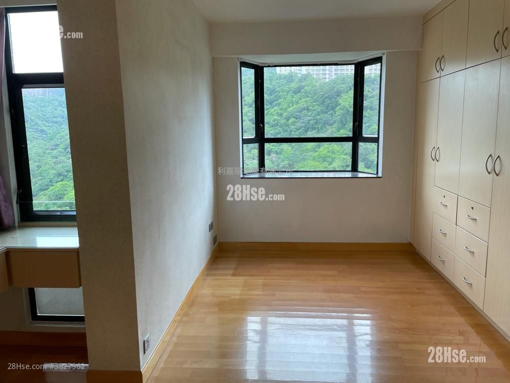 龍華花園 售盤 694 平方呎