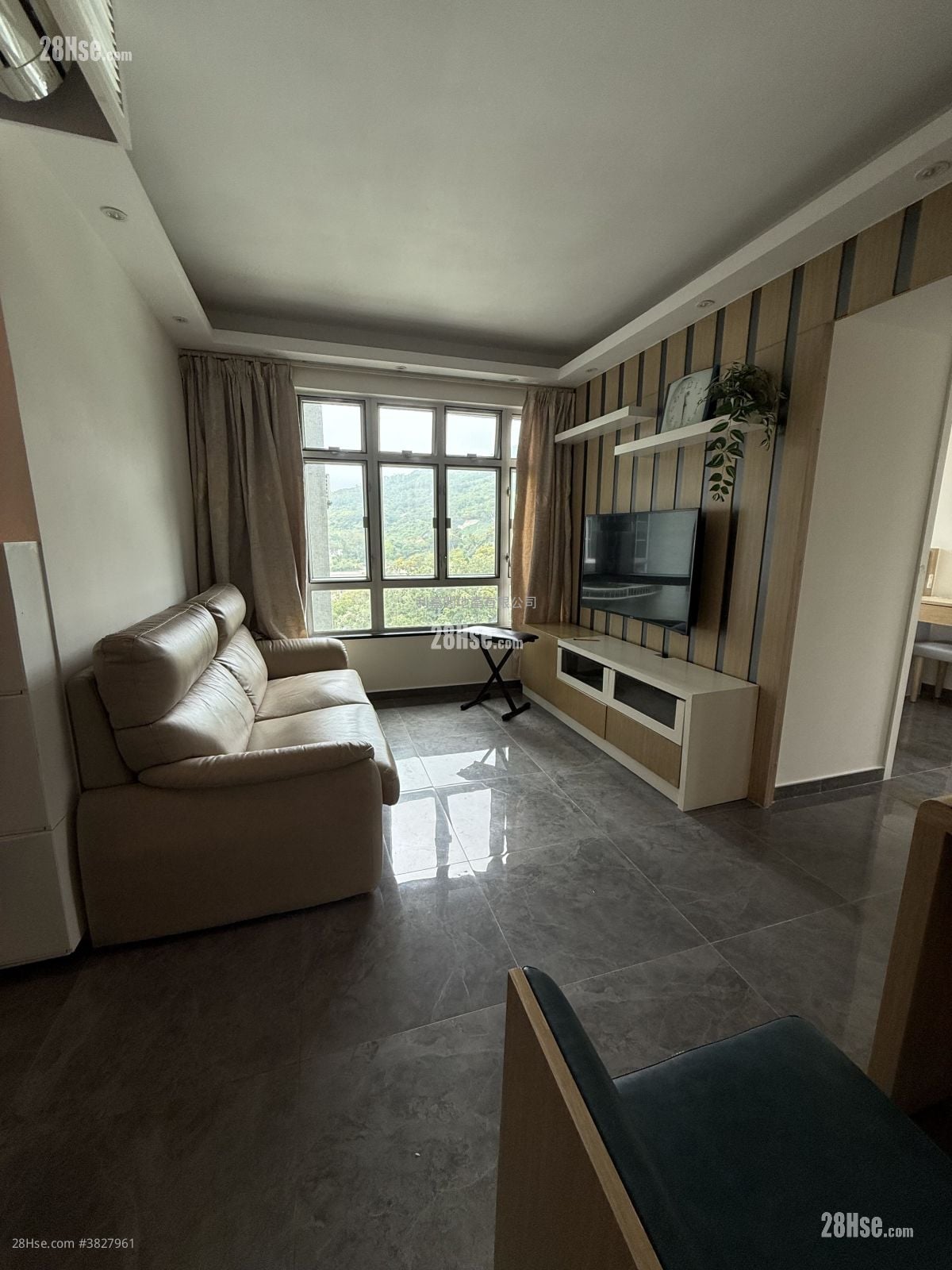 Greenview Court Rental 2 Bedrooms , 1 Bathroom 477 ft²