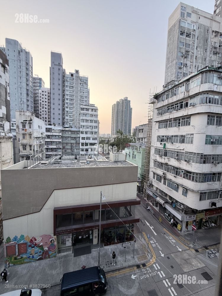 唐楼 租盘 150 平方尺