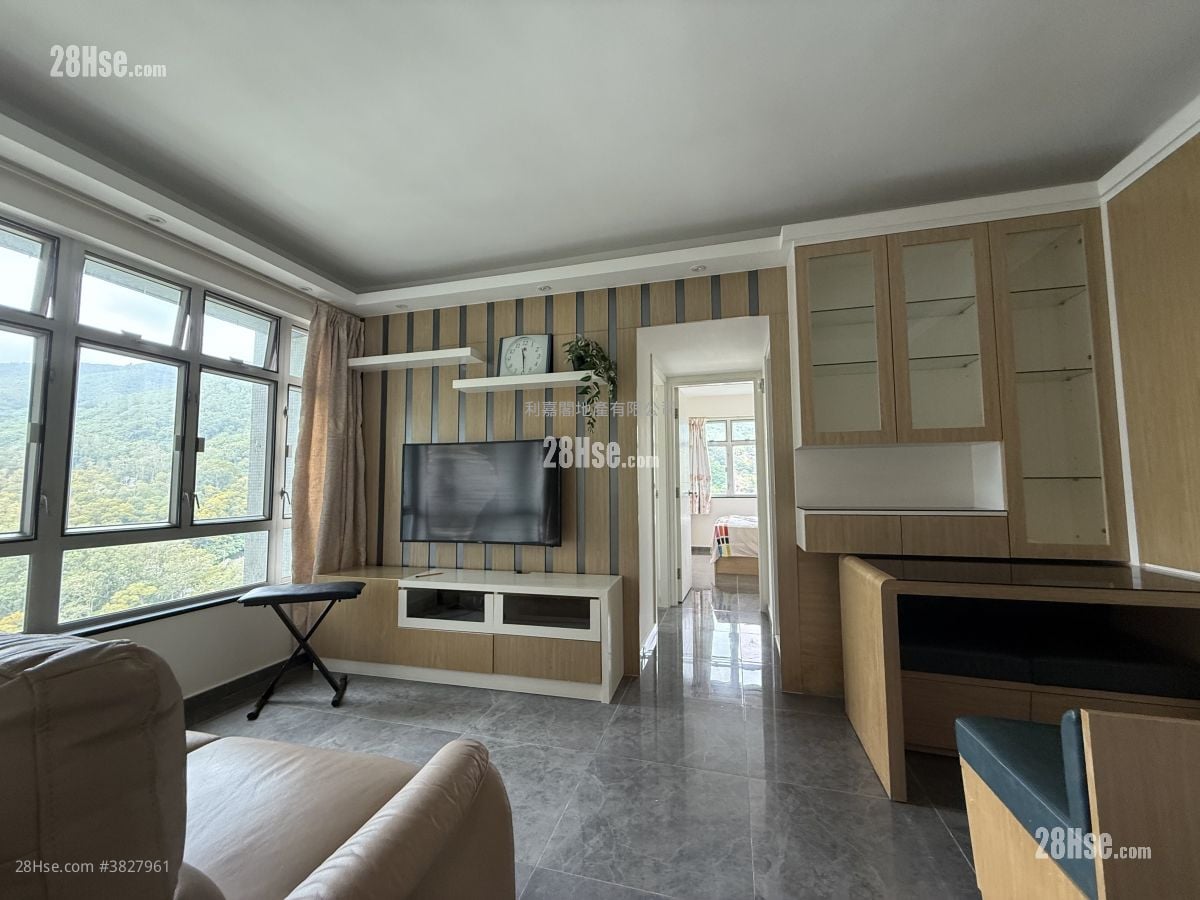 Greenview Court Rental 2 Bedrooms , 1 Bathroom 477 ft²