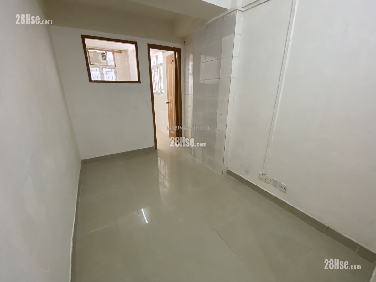 329-331 Castle Peak Road Sell 5+ Bedrooms , 5+ Bathrooms 354 ft²