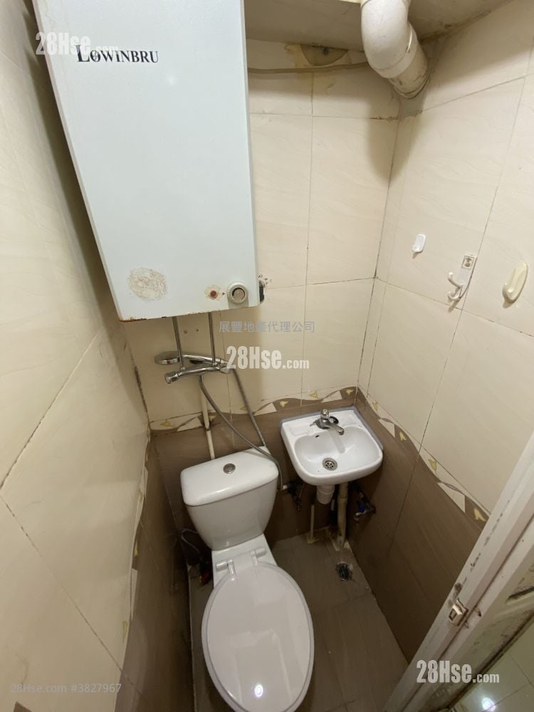 329-331 Castle Peak Road Sell 5+ Bedrooms , 5+ Bathrooms 354 ft²