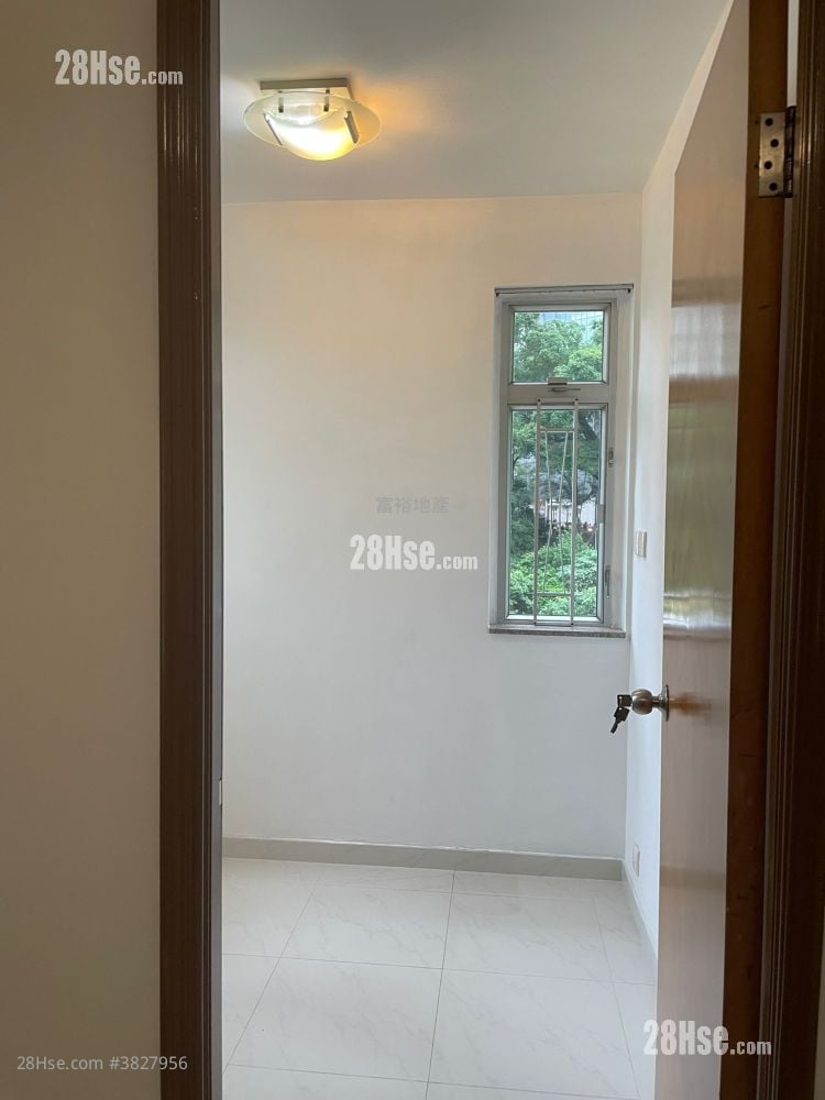 銀禧大廈 租盤 2 房 , 1 浴室 288 平方呎