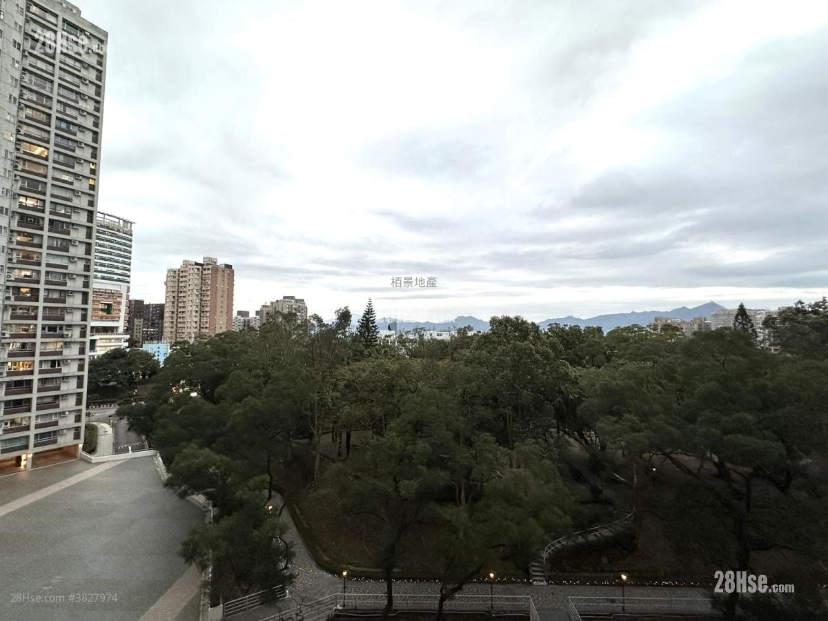 Braemar Hill Mansions Sell 4 Bedrooms , 2 Bathrooms 1,467 ft²