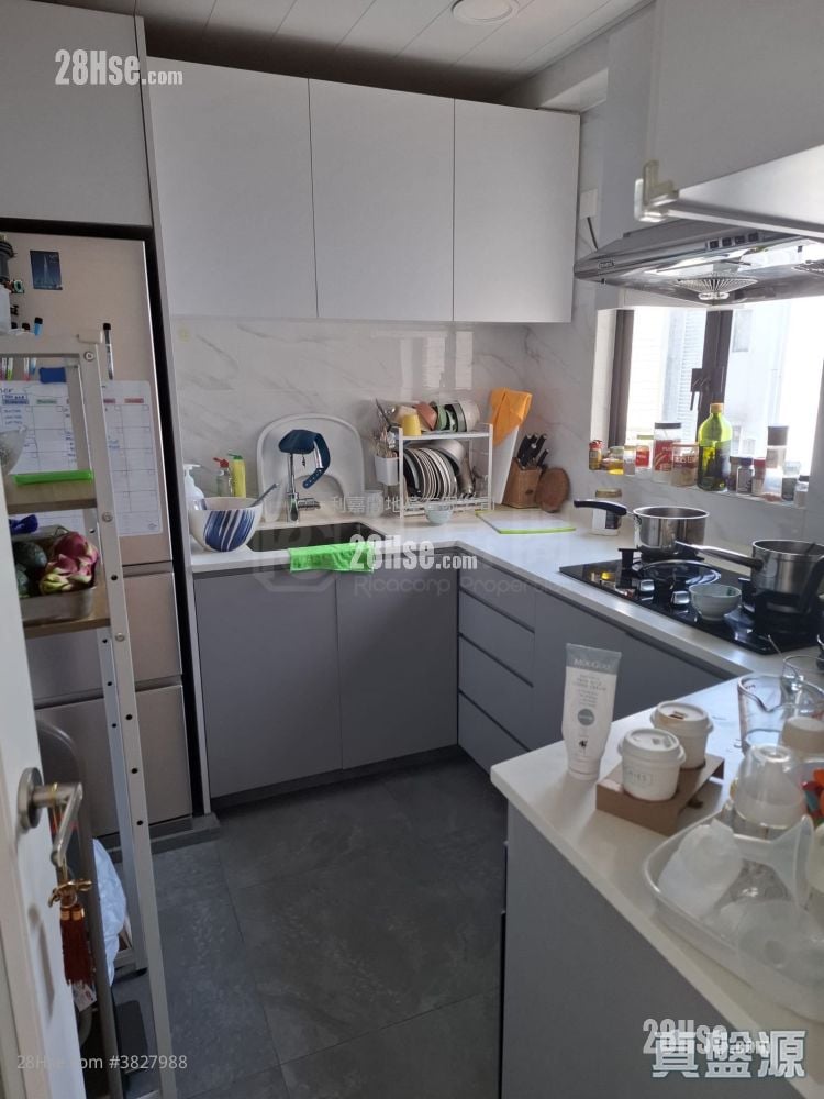 The Grand Panorama Sell 3 Bedrooms , 2 Bathrooms 1,014 ft²