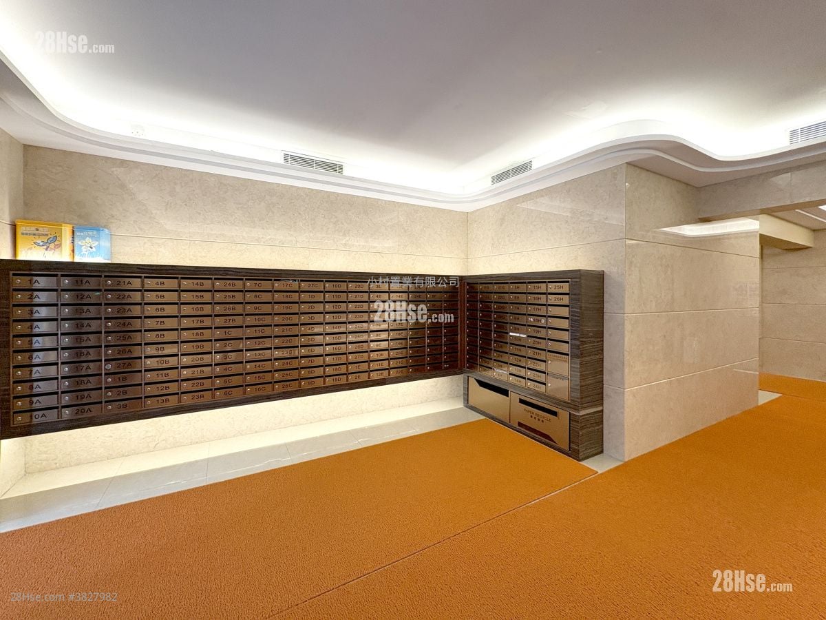 大堂: 置富花園 租盤 3 房 , 1 浴室 588 平方呎