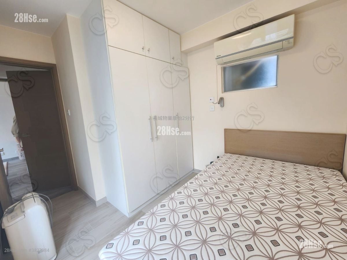 康景花园 售盘 2 房 , 1 浴室 445 平方尺