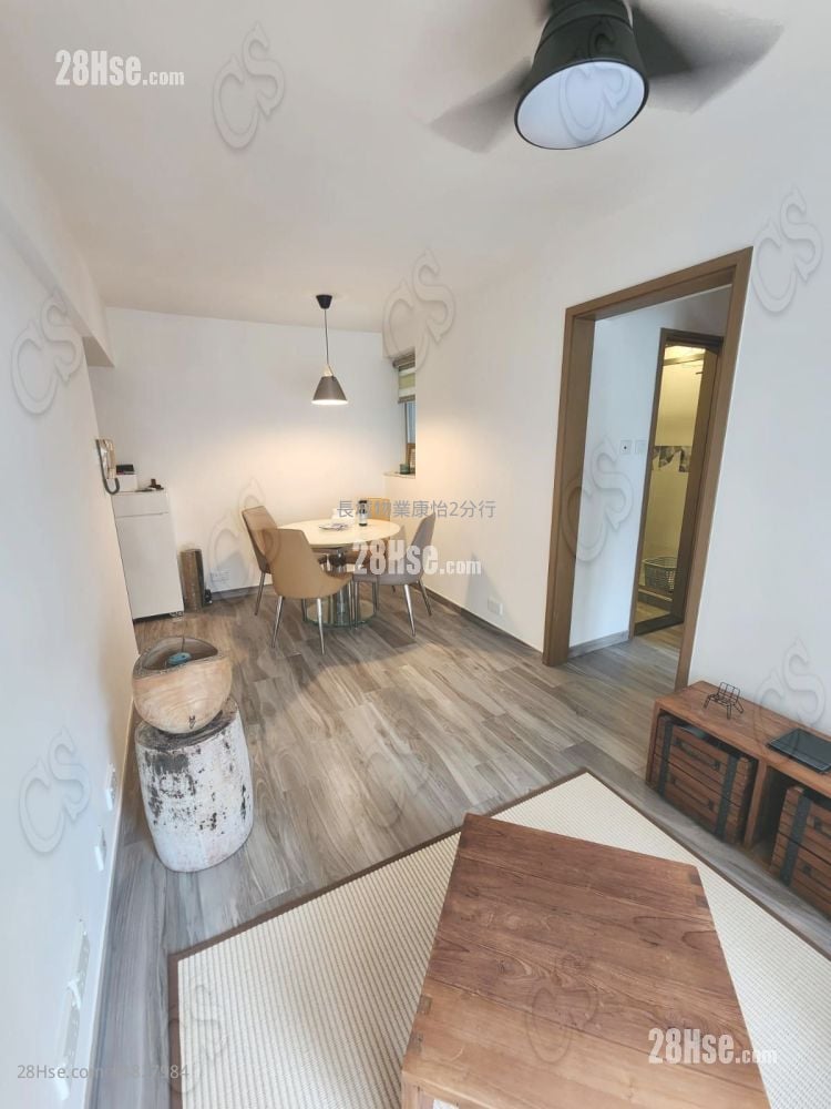 康景花园 售盘 2 房 , 1 浴室 445 平方尺