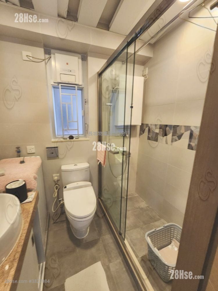 康景花园 售盘 2 房 , 1 浴室 445 平方尺