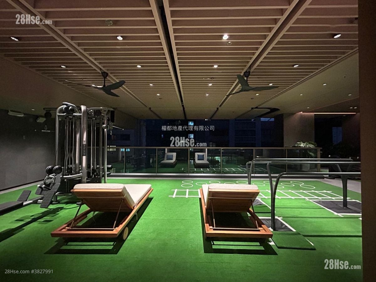 Topside Residence Rental 1 Bedroom , 1 Bathroom 278 ft²