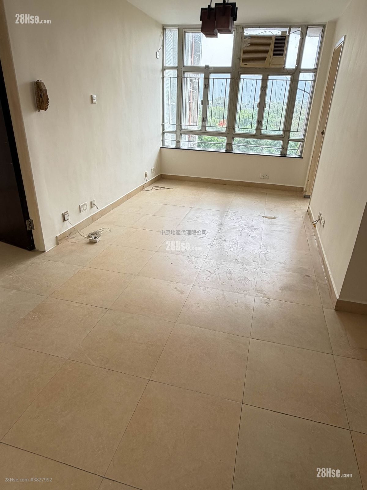 天爱苑 售盘 2 房 546 平方尺