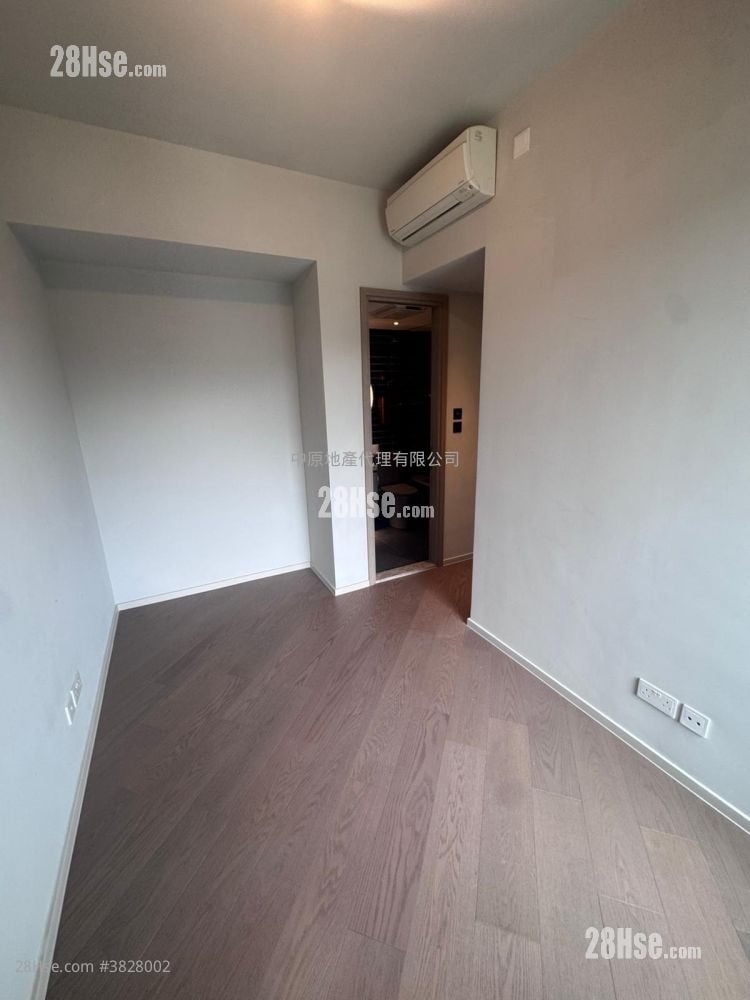 master room: The Pavilia Farm Rental 663 ft²