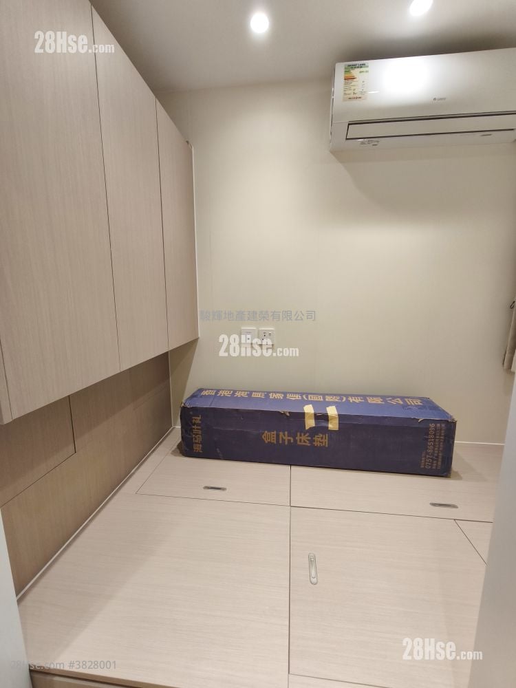 Universal Mansion Rental Studio , 1 Bathroom 180 ft²