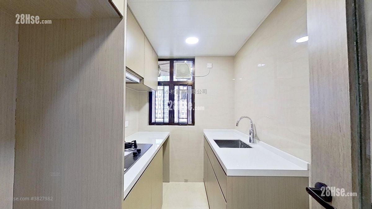 廚房: 置富花園 租盤 3 房 , 1 浴室 588 平方呎