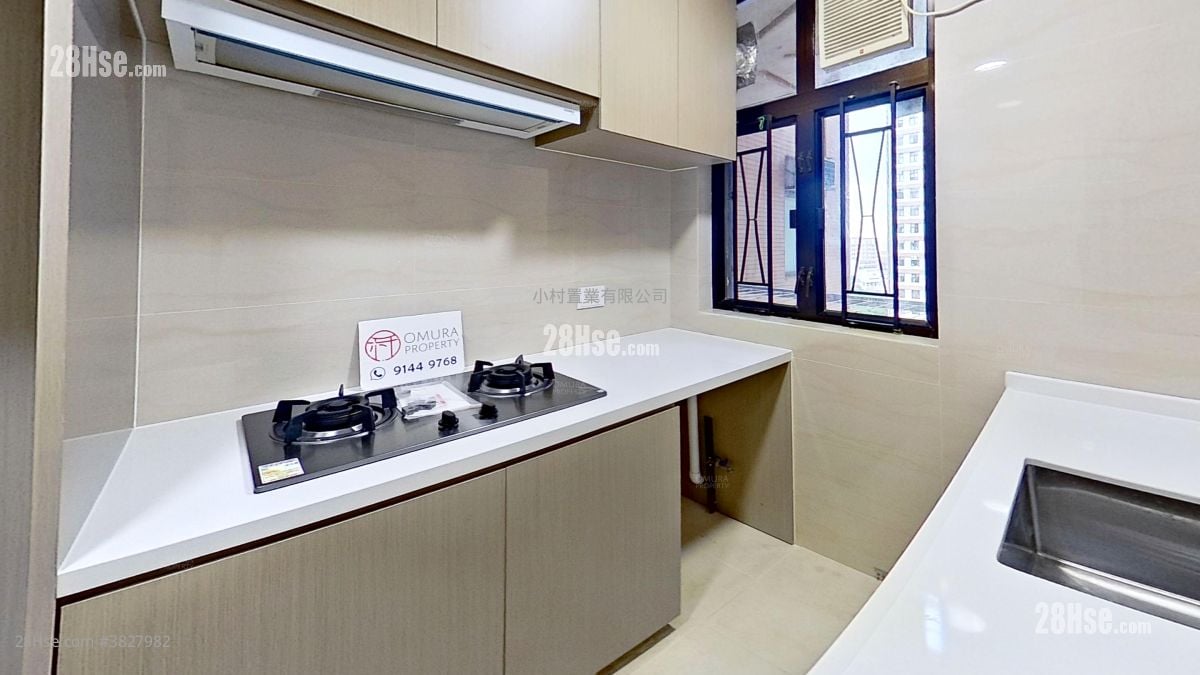 廚房: 置富花園 租盤 3 房 , 1 浴室 588 平方呎