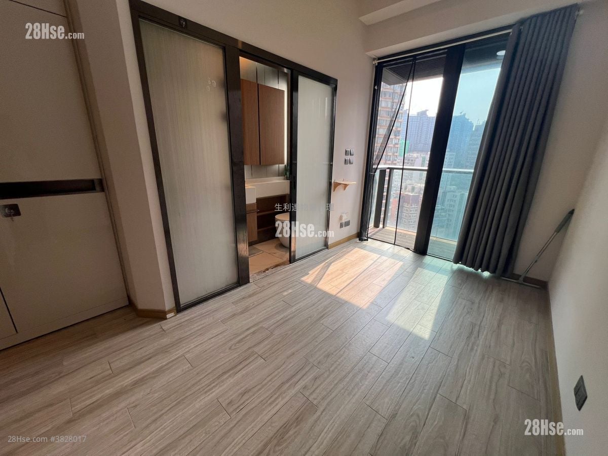 Vantage Rental Studio 196 ft²