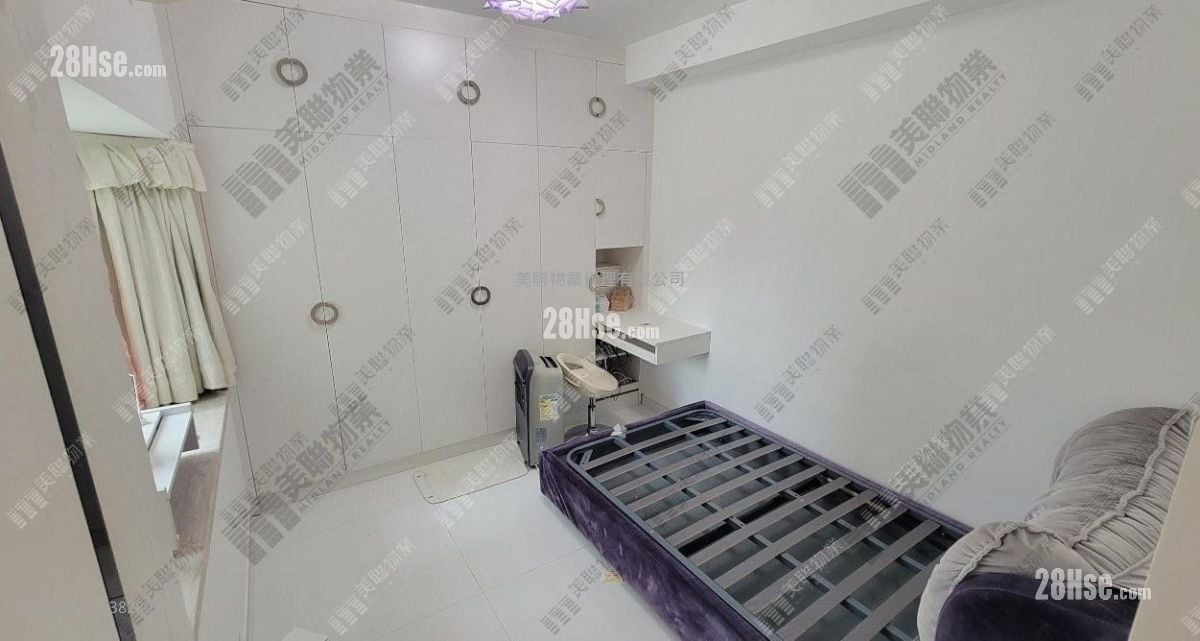 海滨花园 售盘 3 房 700 平方尺