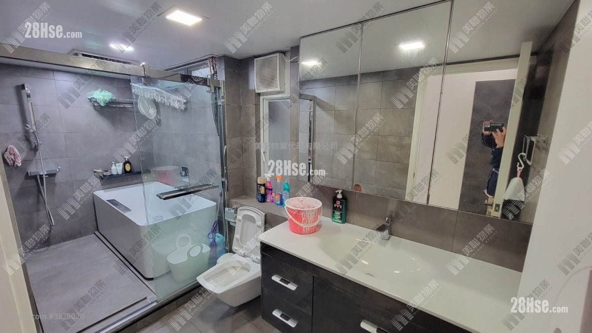 海滨花园 售盘 3 房 700 平方尺