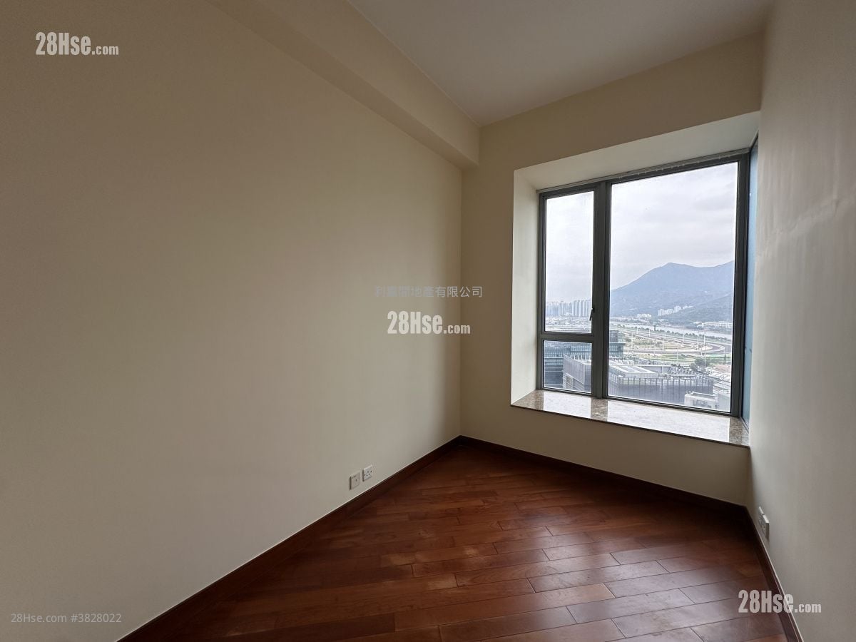 御龍山 售盤 4 房 , 2 浴室 1,444 平方呎