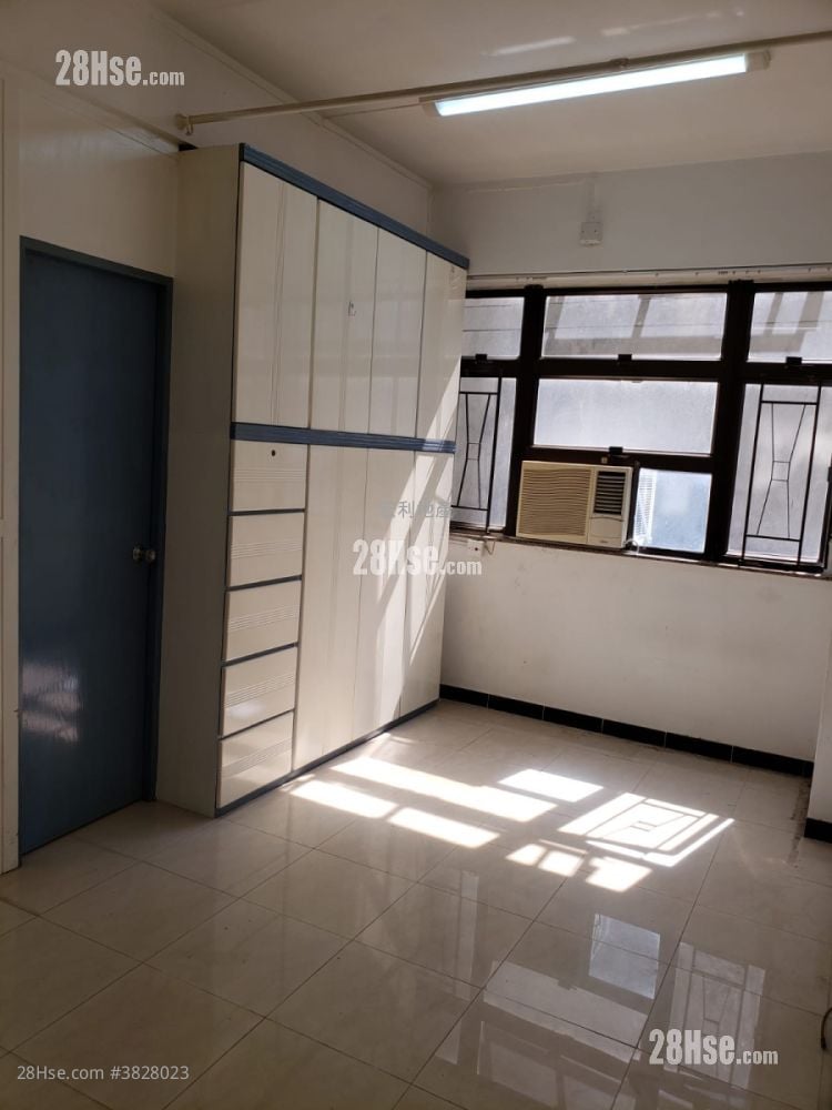 华泰大厦 售盘 1 房 , 1 浴室 367 平方尺