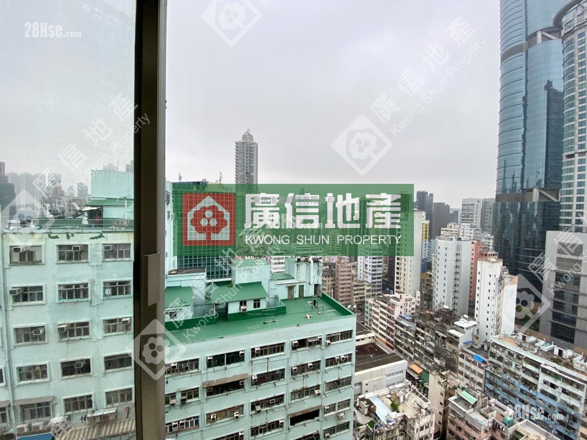 Shun King Building Sell 2 Bedrooms , 1 Bathroom 253 ft²
