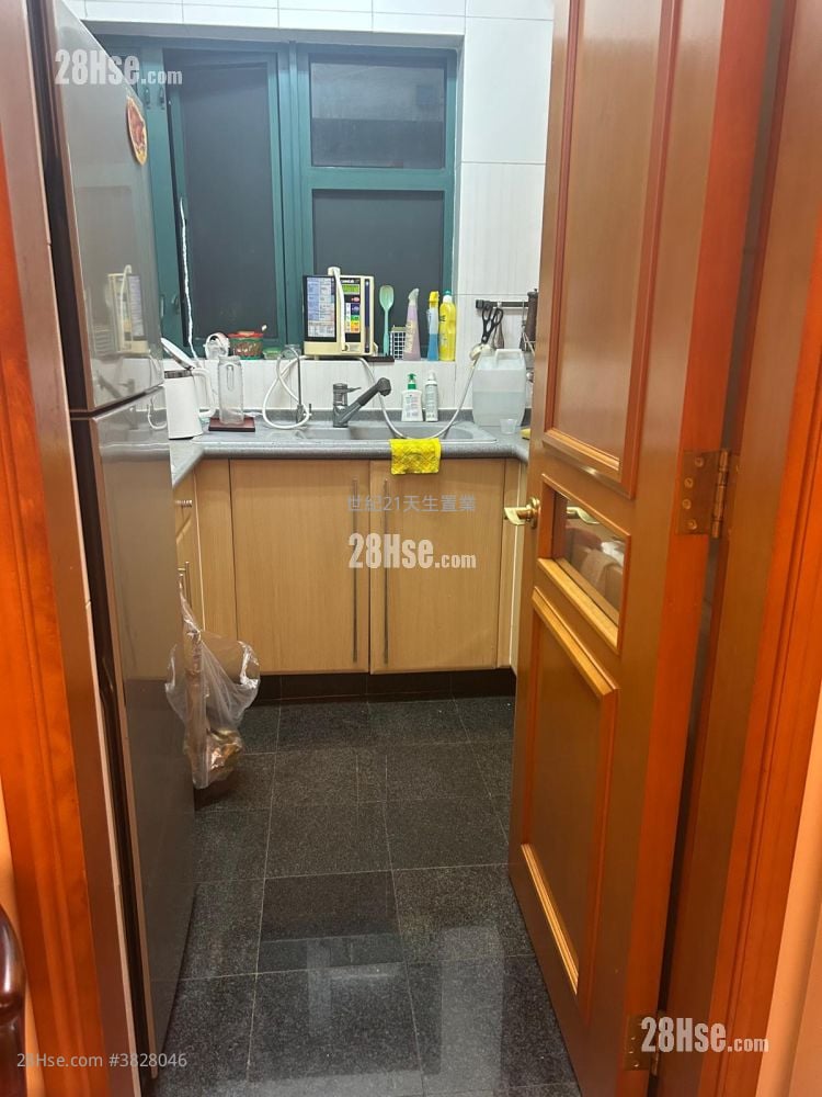 Palatial Coast Rental 3 Bedrooms , 1 Bathroom 672 ft²