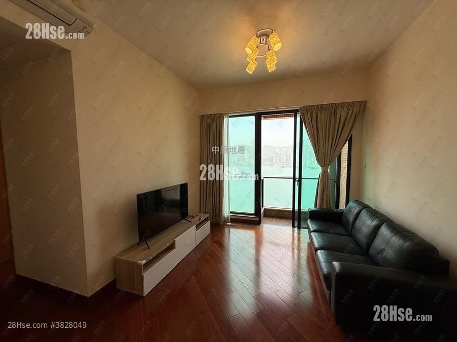 凱旋門 售盤 3 房 , 2 浴室 841 平方呎