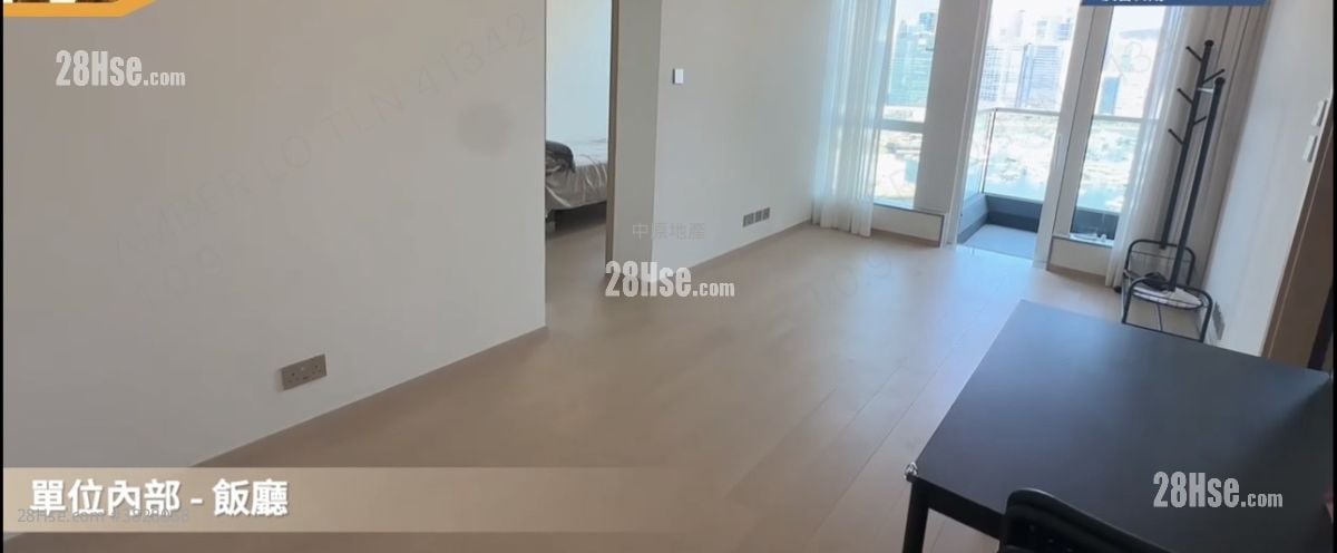 Miami Quay Sell 3 Bedrooms 716 ft²