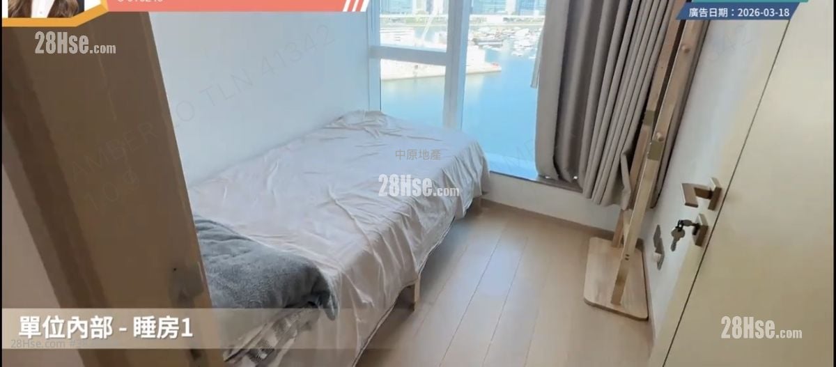 Miami Quay Sell 3 Bedrooms 716 ft²