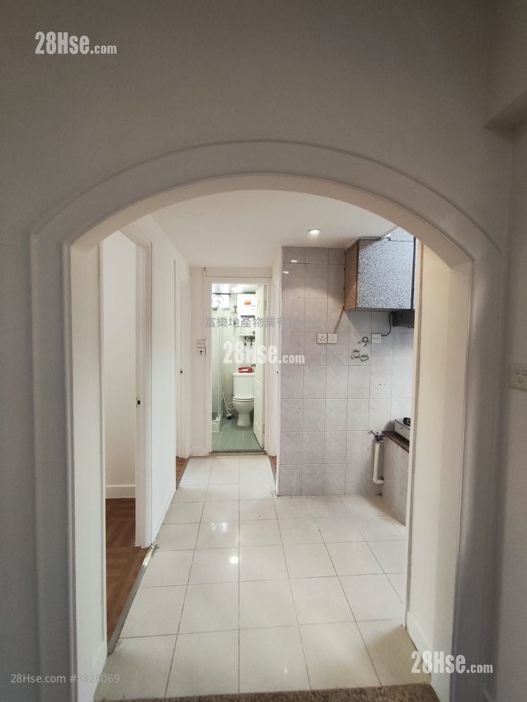 单幢楼房 租盘 3 房 , 1 浴室 500 平方尺