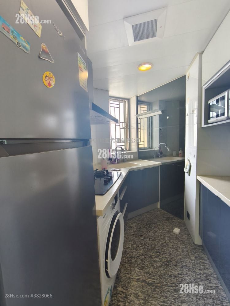 kitchen: Festival City Sell 3 Bedrooms 784 ft²