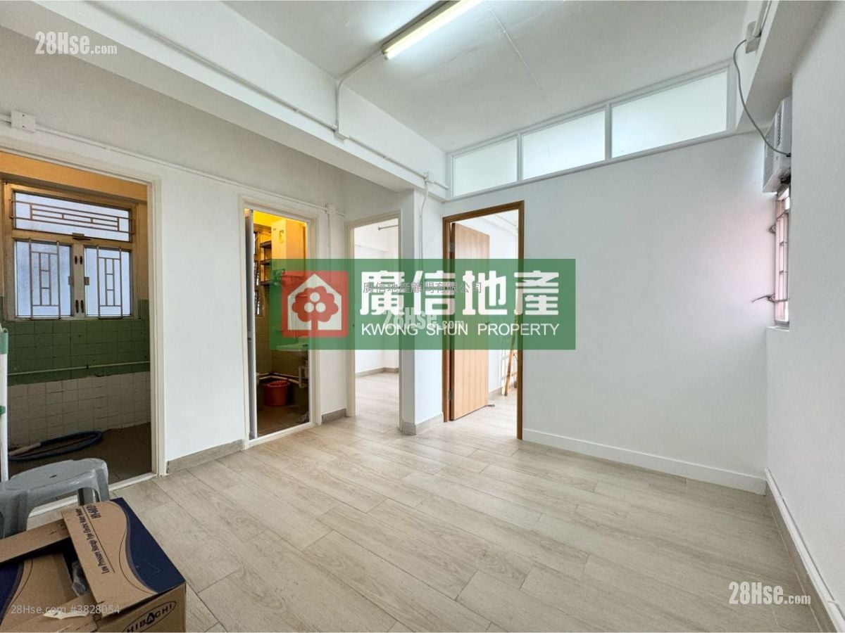 金华大厦 租盘 2 房 , 1 浴室 372 平方尺