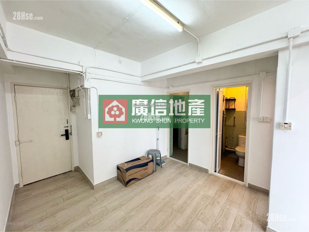 金华大厦 租盘 2 房 , 1 浴室 372 平方尺