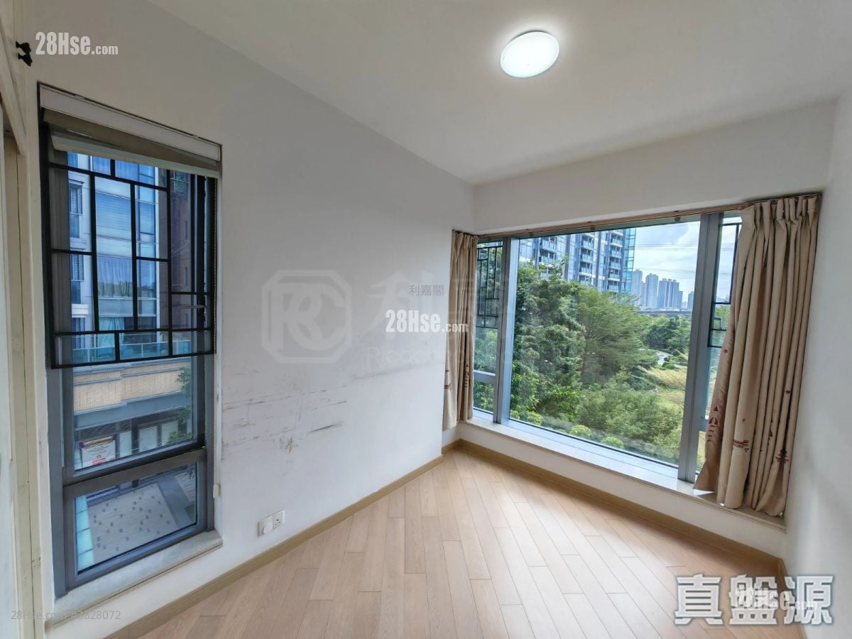 峻峦 售盘 3 房 , 1 浴室 606 平方尺