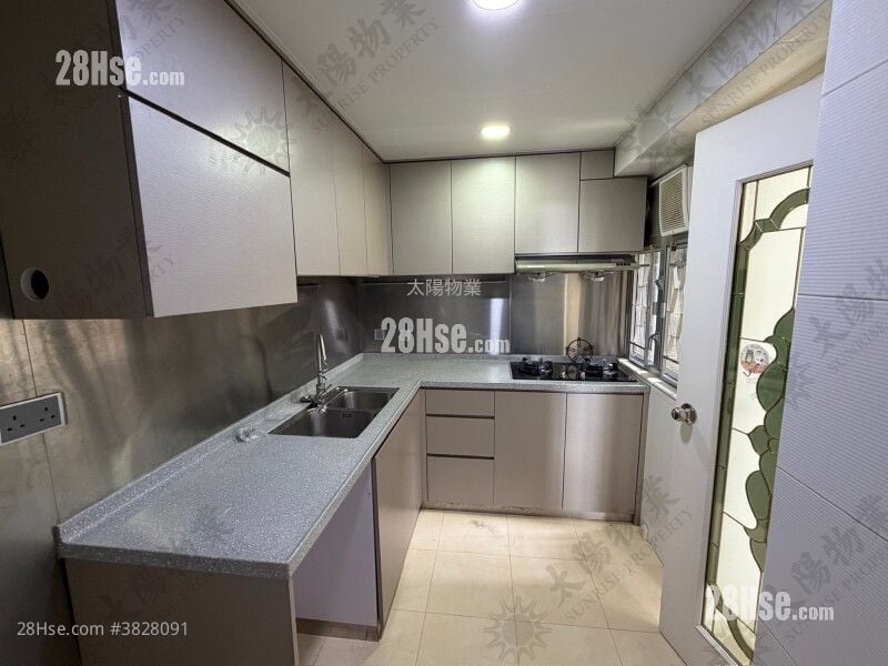 黄埔花园 租盘 4 房 771 平方尺