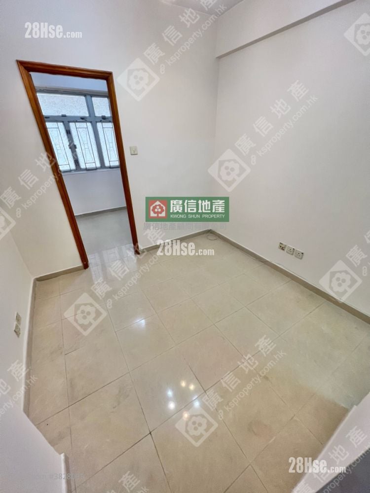 長發大廈 售盤 1 房 , 1 浴室 210 平方呎