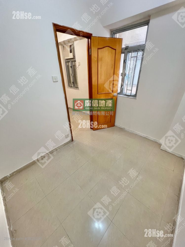 長發大廈 售盤 1 房 , 1 浴室 210 平方呎