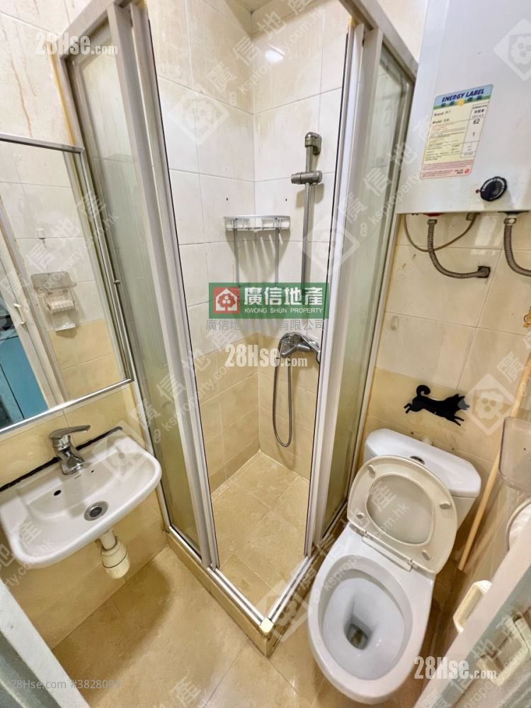 長發大廈 售盤 1 房 , 1 浴室 210 平方呎