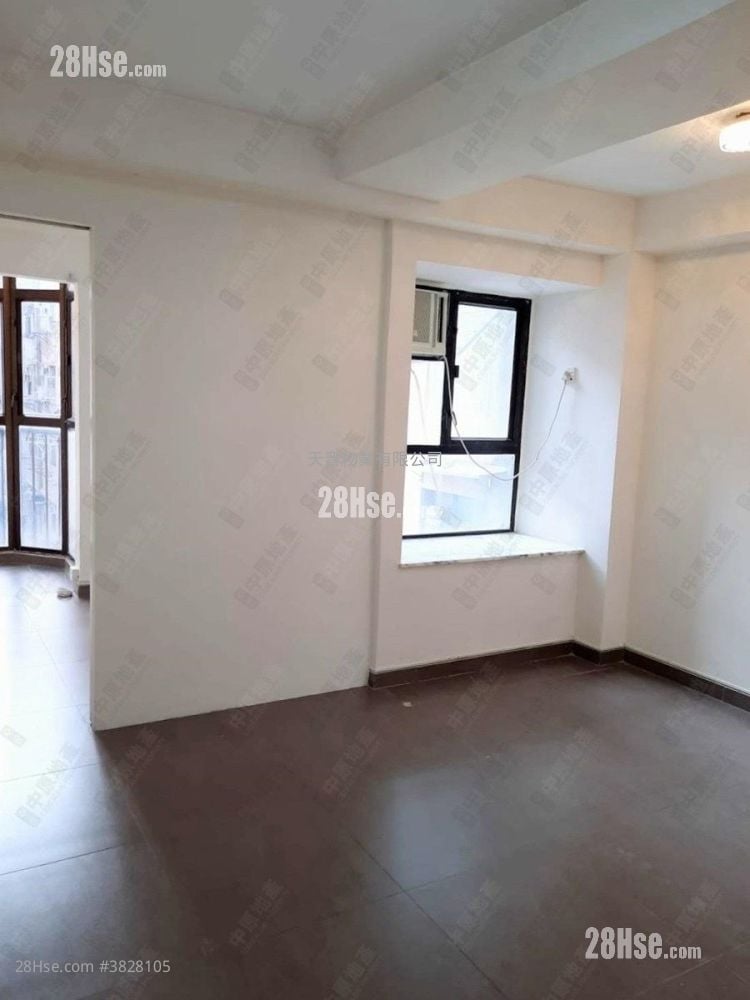 Ka Wai Court Sell 2 Bedrooms , 1 Bathroom 286 ft²