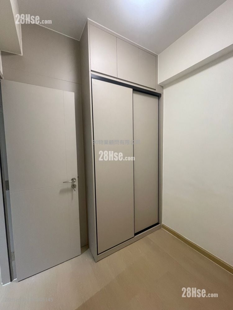 Treasure Court Rental 281 ft²